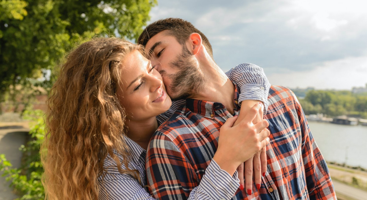 Connect in a relationship