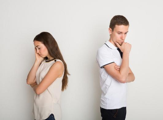 How to know if your partner is not sexually attracted to you - Common excuses 