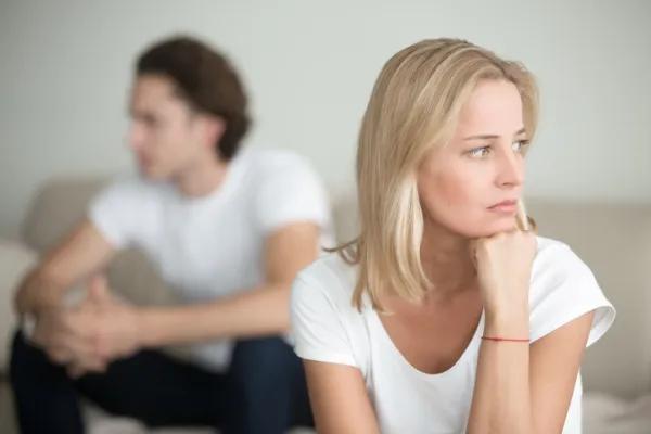 How to know if a man feels inferior to you - He tries to undermine your confidence