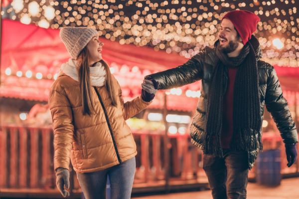 Plans to do with your partner at Christmas - Take a quiet walk through the city