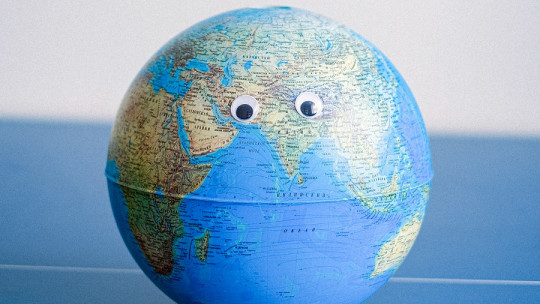 60 Geography Questions (with Their Answers)