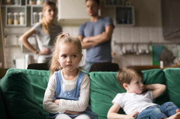 Consequences of lack of family affection - Consequences of lack of paternal or maternal love 