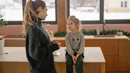 How to talk to children about Russia's invasion of Ukraine