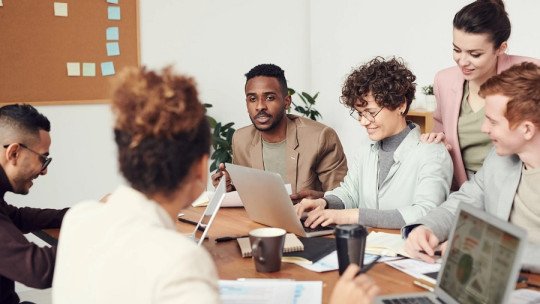 Promoting Business Success through Coaching in companies