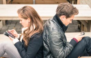 Signs That Your Ex Still Thinks About You