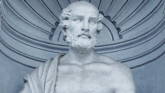 Theophrastus: Biography of This Philosopher of the Peripatetic School