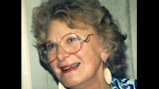 Virginia Satir: Biography of This Pioneer of Family Therapy