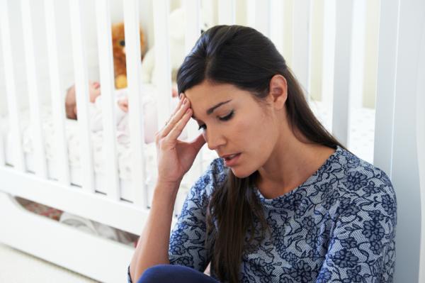 Differences between postpartum depression and postpartum blues - Effects on the newborn