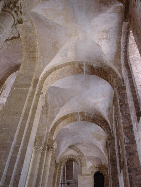 Groin vault