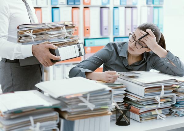10 differences between stress and anxiety - Stress: symptoms