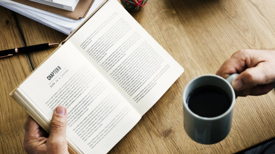 The 35 Best Book Blogs (for Insatiable Readers)