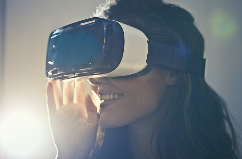 Applications of virtual reality in therapy