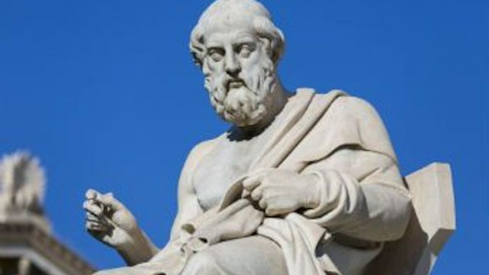 ​the 80 Best Phrases of Plato and His Philosophy