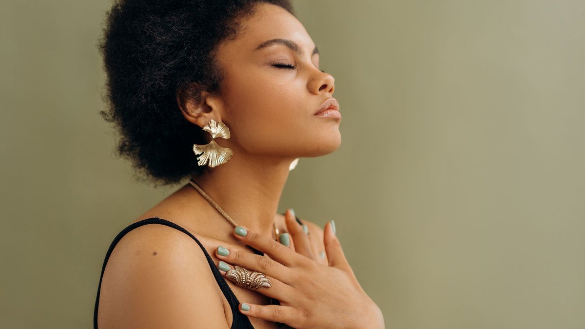 mindfulness-meditation-emotional-benefits