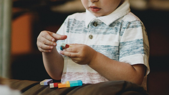 kid playing