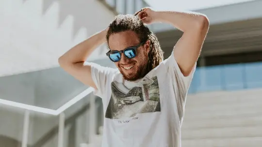 How to be more charismatic in 12 fundamental keys