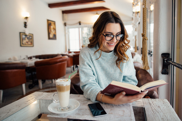 10 Books for Anxiety: Learn Strategies to Overcome and Cope