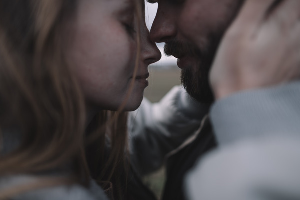 10 'red Flags' in a Relationship That You Should Not