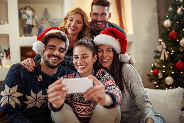 How to deal with empty chair syndrome or difficult emotions during Christmas?