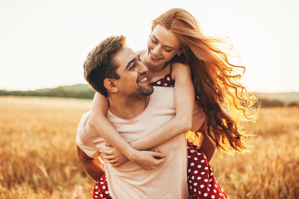 9 Signs That There is an Emotional Connection Between Two