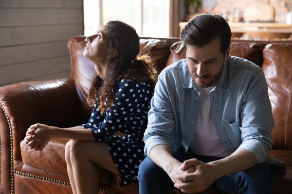 Why Am I Not Happy with My Partner? 5 Causes