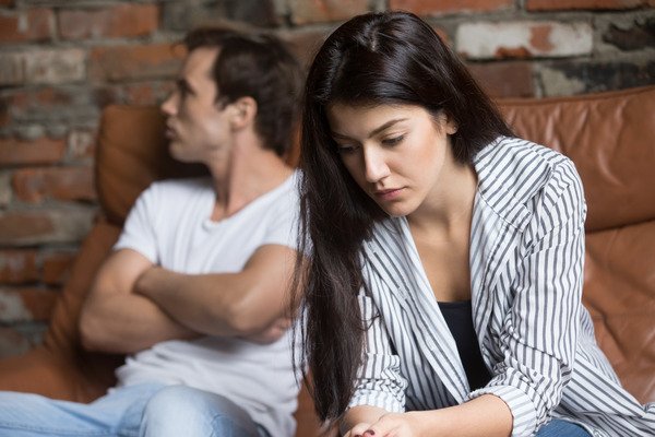 'i Feel Insecure with My Partner': 5 Signs of Insecurity