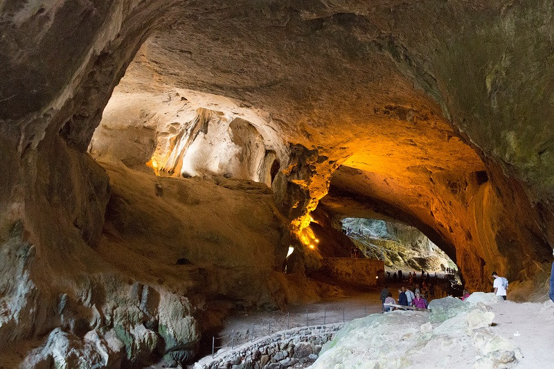 Zugarramurdi Caves