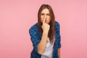 Mythomania or Compulsive Liar: 7 Psychological Signs to Detect Them
