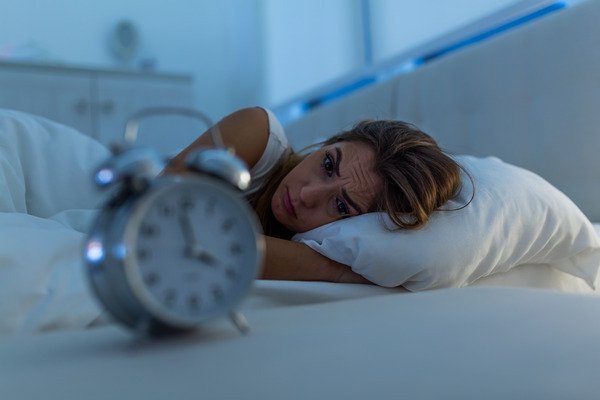 Are You Afraid to Sleep? 12 Signs of Suffering from