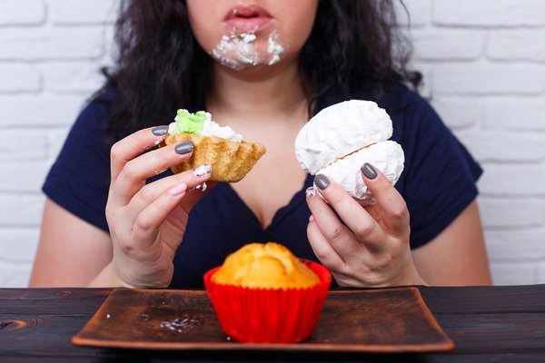 Why Does Stress Make You Fat? 5 Habits Related to