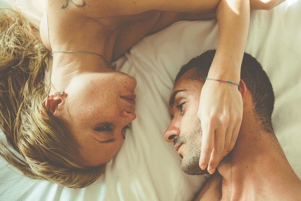 7 Surprising Psychological Powers of Caresses