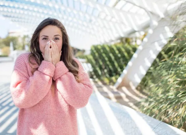 How does cacosmia affect mental and emotional wellbeing?