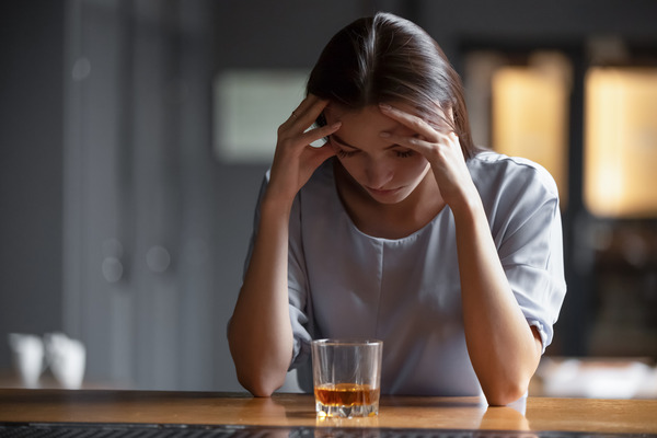 How to Help an Alcoholic Person? 6 Tips to Make