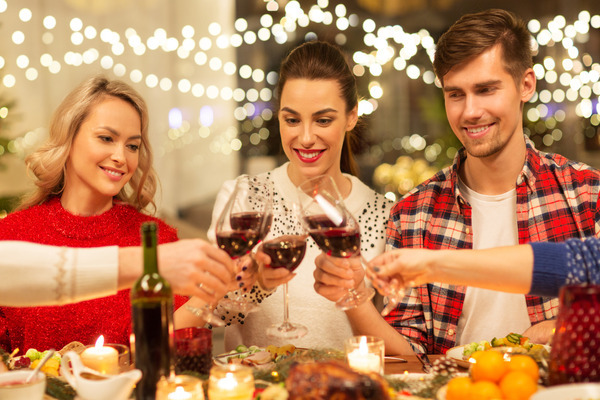 How to Survive Christmas Meals with the in Laws