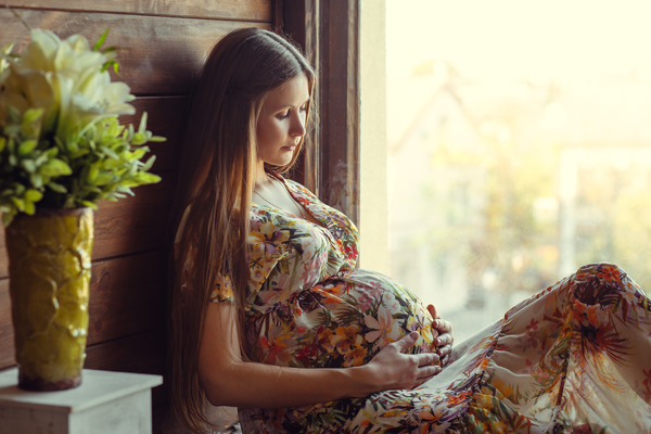 Motherhood: 9 Tips About Being a Mother and Pregnancy That