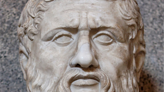 Plato: Biography of This Ancient Greek Philosopher