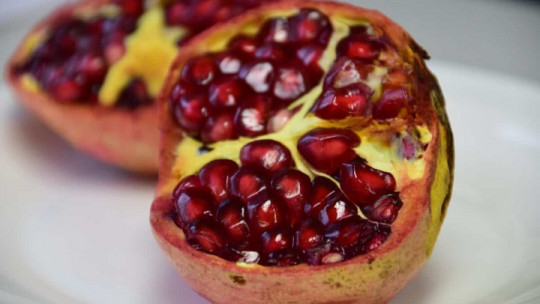 Pomegranate: 10 Properties and Benefits of This Healthy Fruit