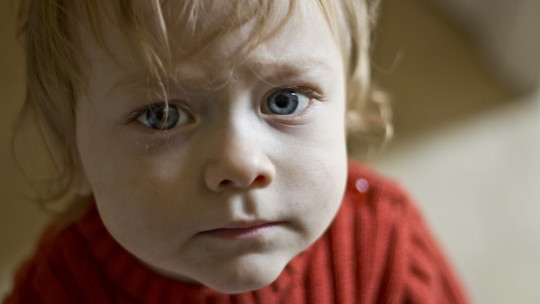 Reactive Attachment Disorder: Symptoms, Causes and Treatment