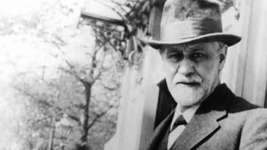 Sigmund Freud's 5 Stages of Psychosexual Development