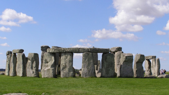 Stonehenge: What is it and What Was the Function of