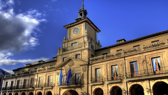 The 10 best Geriatric Residences in Oviedo