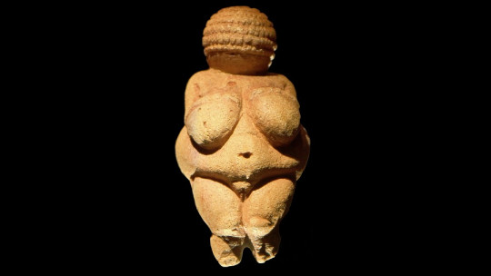 The Venus of Willendorf: Characteristics of This Prehistoric Sculpture