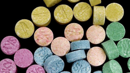 The New Synthetic Drugs: Their Effects and Characteristics