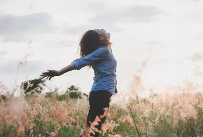 What Does Research Actually Say About IQ and Happiness?