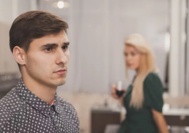 What to Do When a Man You Like Is Avoiding You
