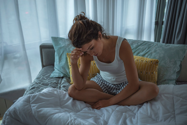 Why Do I Wake up Tired? 6 Reasons Behind Lack