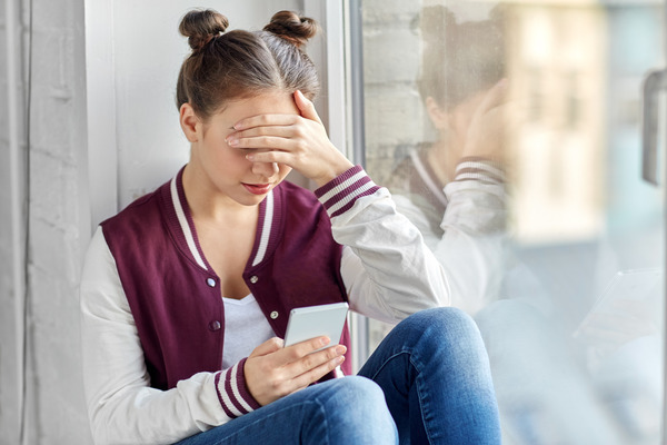 Cyberbullying: Keys to Identify and Prevent the 6 Types of