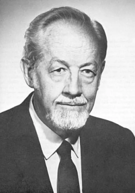Did Stevens' power law replace the Weber-Fechner law?