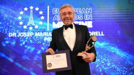 Dr. Fábregas Pedrell, Winner of the European Awards in Medicine