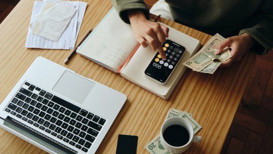 emotions-financial-decisions-how-they-relate